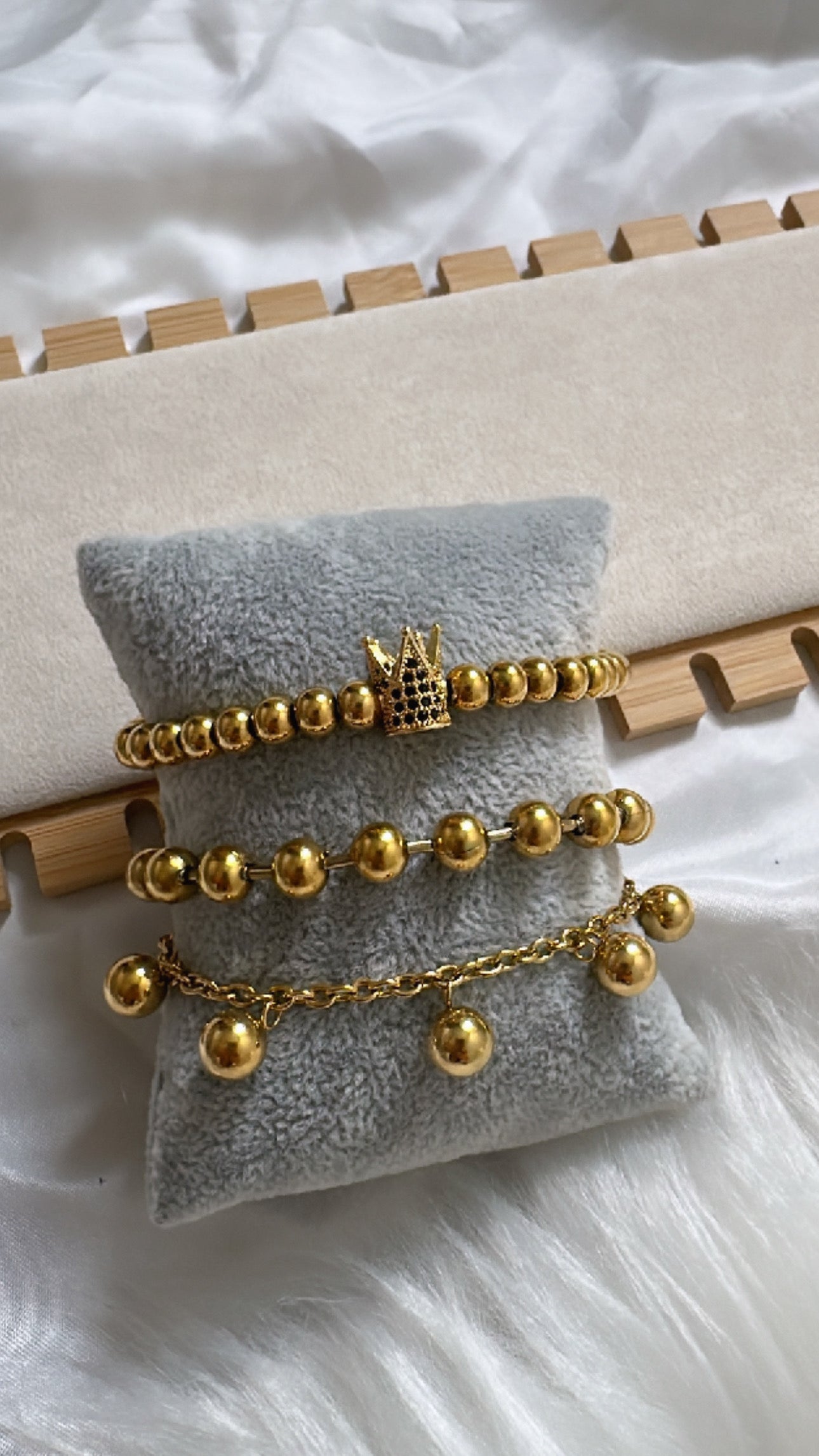 Crown Bracelet