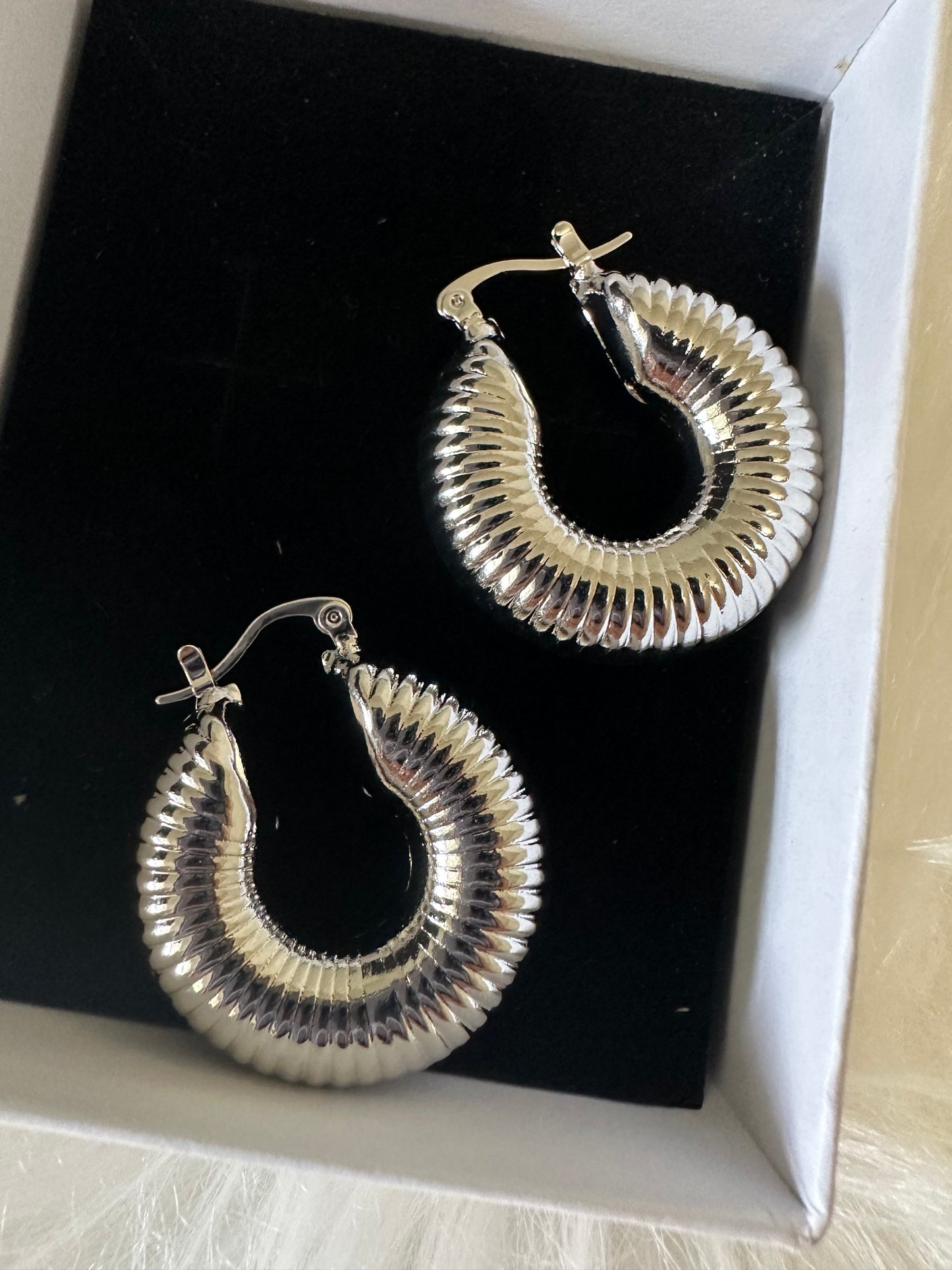 Oruga Hoop