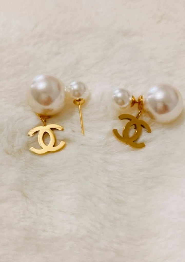 Earrings pearl