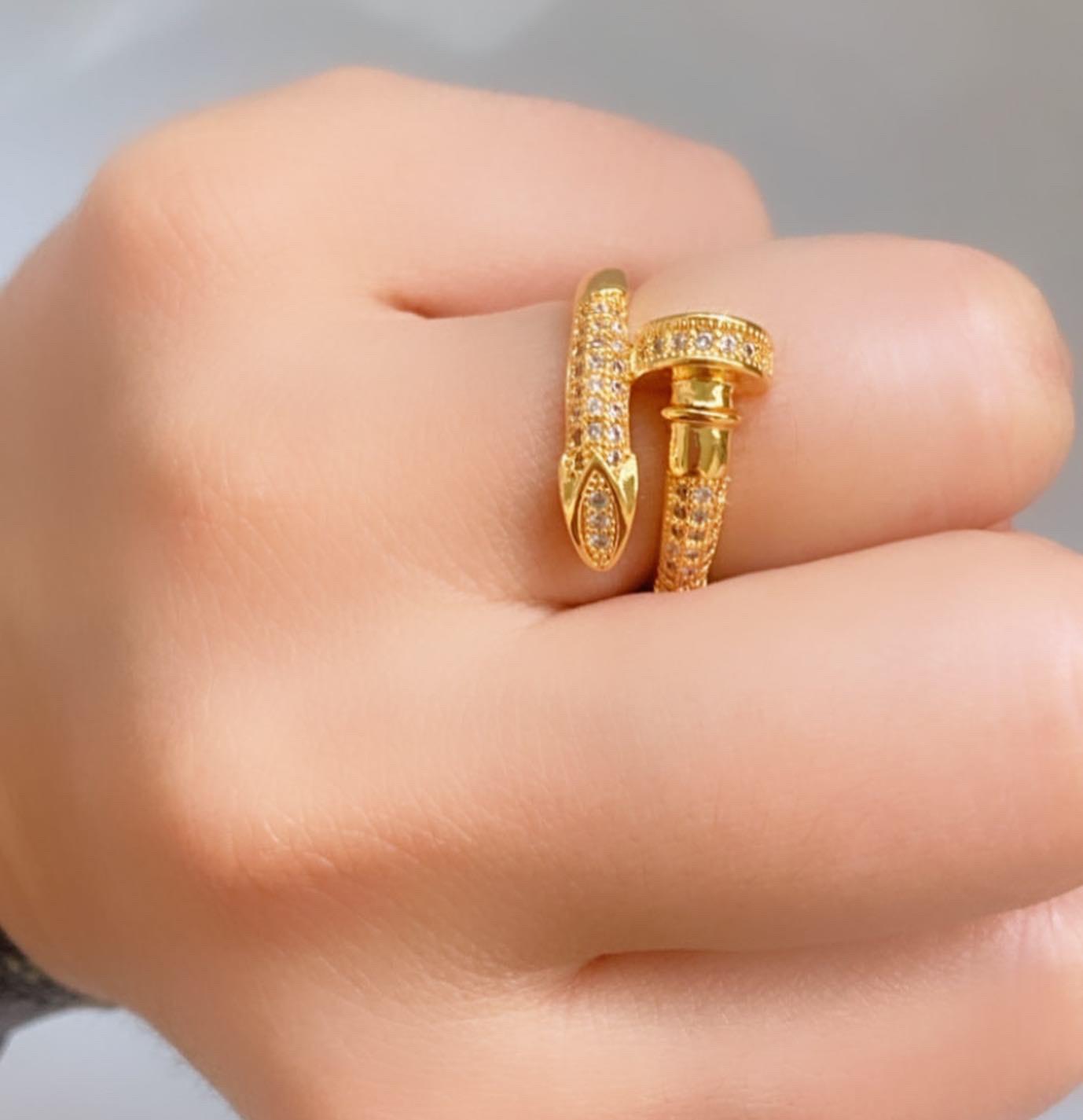 Nail Ring