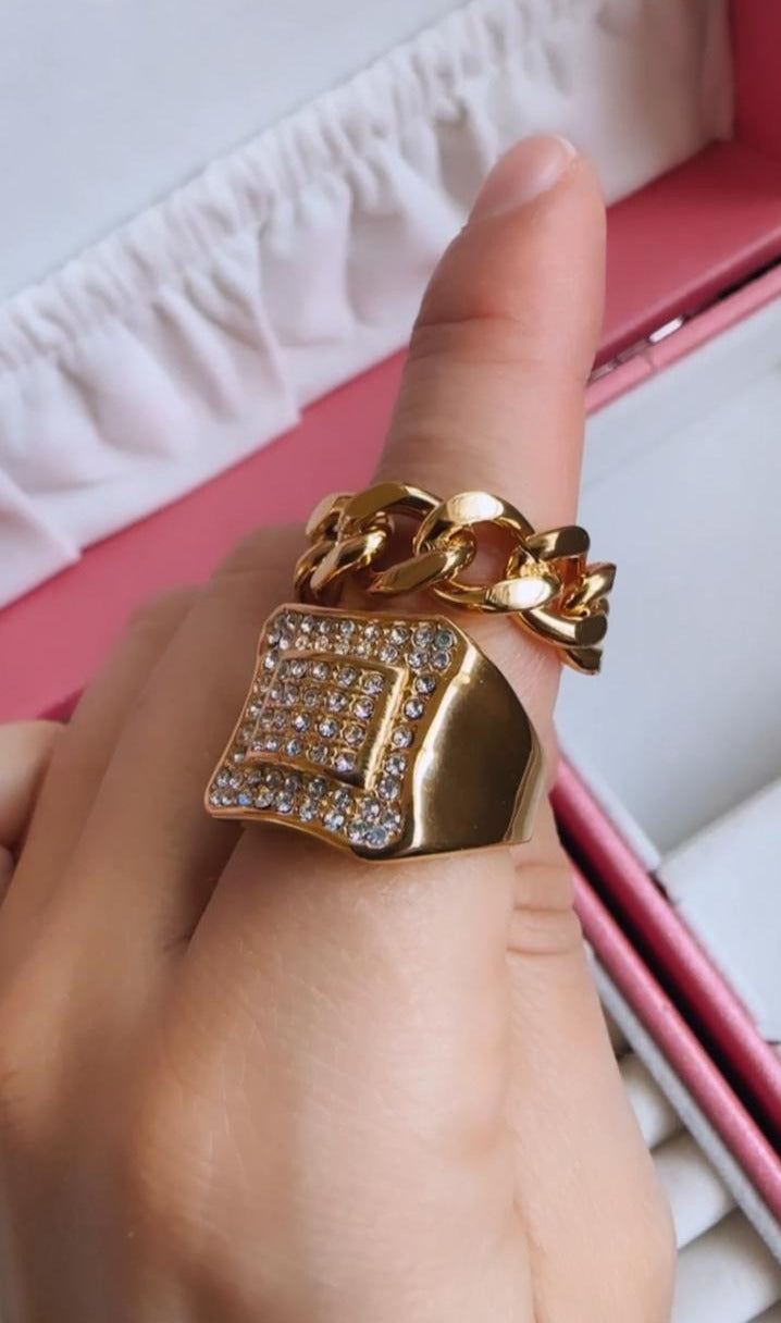 Square ring with zirconia